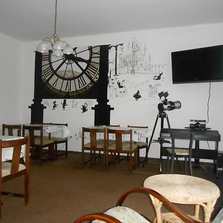 White Rabbit Hall Otel Poděbrady Dış mekan fotoğraf