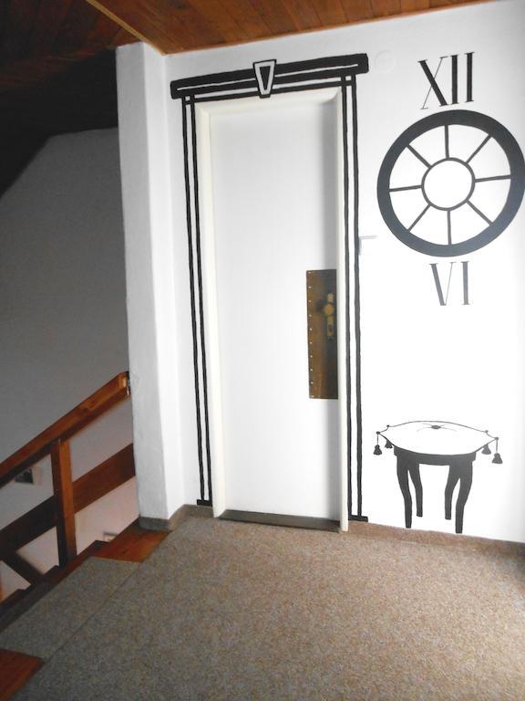 White Rabbit Hall Otel Poděbrady Dış mekan fotoğraf